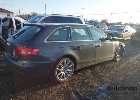 2009 Audi A4 2.0T Avant z USA, uszkodzony, nr VIN WAUGF98K59A131968